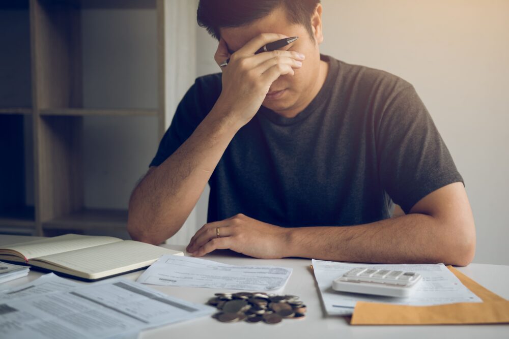 4 Biggest Disadvantages Of Not Having A Financial Advisor